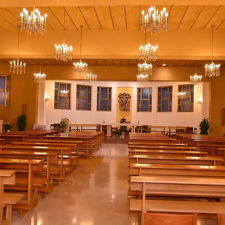 Casa Per Ferie Salesianum Nyaraló *