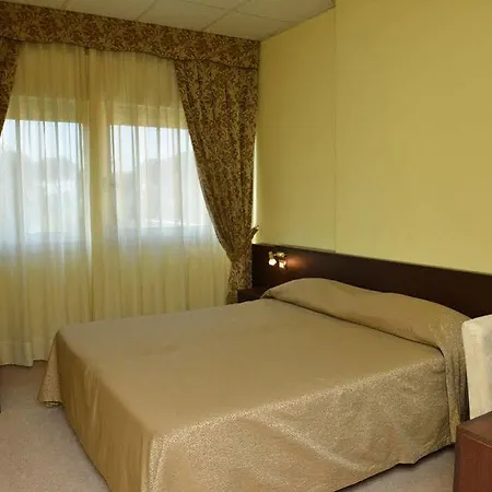 Nyaraló Casa Per Ferie Salesianum Fiumicino