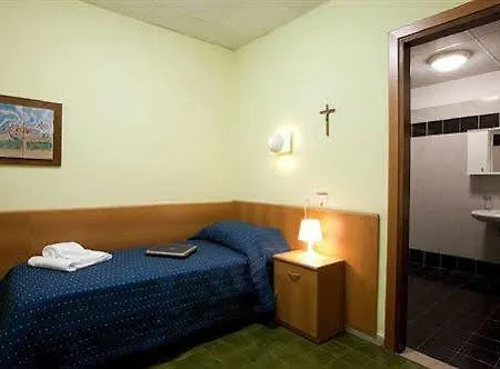 Casa Per Ferie Salesianum Fiumicino
