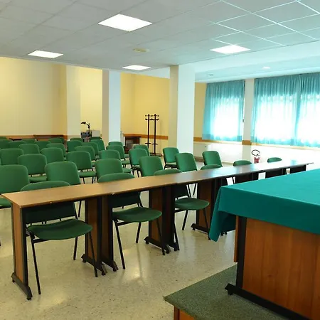 Casa Per Ferie Salesianum * Fiumicino